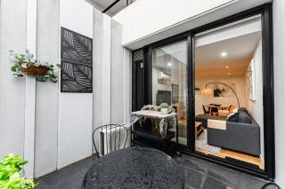 "Nott's Nook"- 1-Bed with Rooftop Views - 5