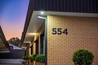 Elegant Escape on Thompson - Albury - 6