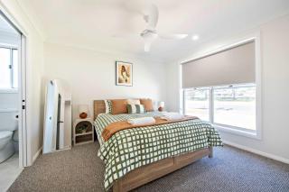 Modern Retreat - Near CBD, 4BR Comfort - Dubbo - 9