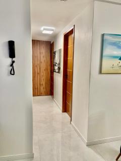 Apartamento moderno frente a praia com 2 quartos localização na orla IMBATiVEL - Fortaleza - 3