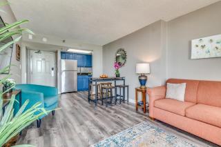 Enjoy Paradise Oceanfront Suite, Dogs OK! 908 - Myrtle Beach - 7