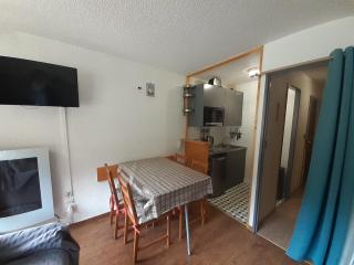 Studio 2/3 pers à 20m du télécabine, cuisine équipée, balcon sud, animaux admis - FR-1-561-116 - Modane - 9