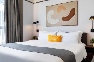 Dash Living on Queen's - Hong Kong - 3