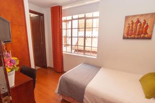 Apartasuites Plaza Antigua Bogota - 7