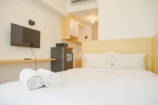 Cozy Living and Warm Studio at Tokyo Riverside PIK 2 Apartment By Travelio - Rawalembang - 8