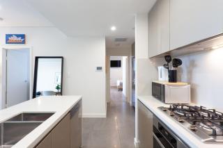 Modern Splendour, Macquarie Park I30 - Sydney - 2