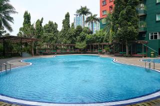 Spacious and Homey 2BR at Nuasa Hijau Pondok Indah Apartment By Travelio - Jakarta - 7