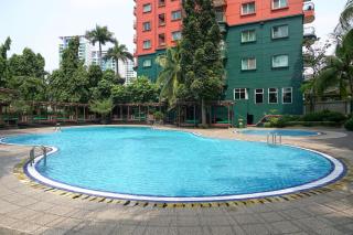 Spacious and Homey 2BR at Nuasa Hijau Pondok Indah Apartment By Travelio - Jakarta - 8