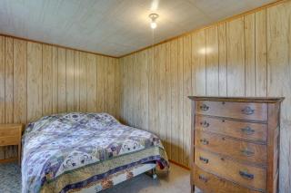 Honesdale Cabin 110 Shared Acres, Animal Rescue! - 3