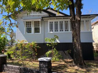 Charming Lismore Home - 2