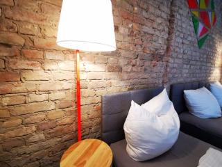 SC 00 LOFT by ROCKCHAIR Apartments l SUPERHOST Status l Unique & Style Loft 205 sqm 2 Floors Tablefootball Tabletennis 3 Bathrooms Boxspringbeds welcomes you! - Berlim - 1