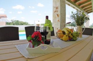 Schöne Villa mit privatem Pool im Dorf Štokovci - Štokovci - 6