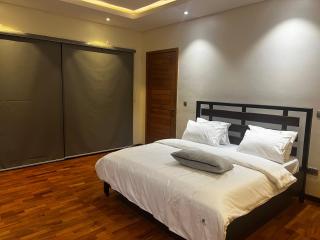 Toshaloft - 2BR Open Plan Apt - Lagos - 6