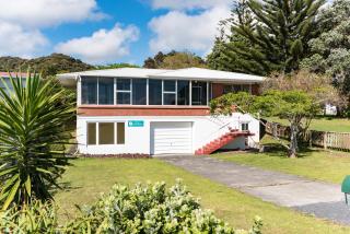 Te Ra Beach House - Paihia Holiday Retreat - 9