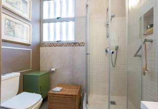 Modern Cozy Apartment in the Heart of Green Point - Cape Town - 7