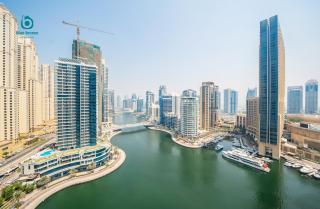 Blue Breeze - Chic Marina Retreat with Balcony and Canal Views - Dubai - 4
