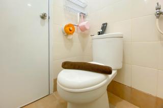 Best Modern 2BR at Bassura City Apartment By Travelio - 3