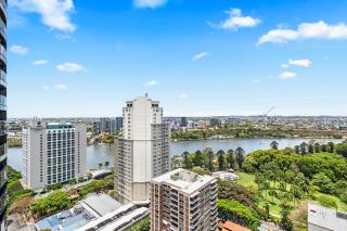 Urban CBD Elegance with River&Botanic Garden Views - Brisbane - 5
