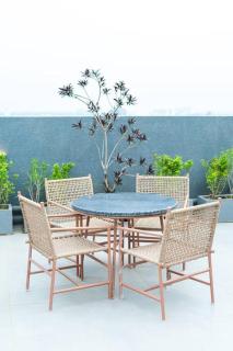 Cozy Studio Apartment in Jagatpura - Luxacaves Eco - 9