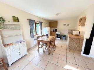 Daisy Cottage with seasonal Swimming Pool - 7