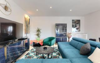 Beautiful Villa Rhapsody with pool in Buzet - Buzet - 4