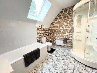 Jasmin Cottage with seasonal Swimming Pool - 1