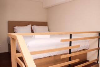 Elegant and Strategic Loft Studio Apple 1 Condovilla Apartment By Travelio - Jakarta - 9