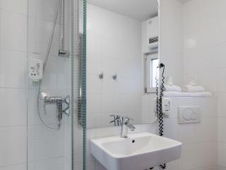 B&B Hotel Düsseldorf-Hbf - Düsseldorf - 3
