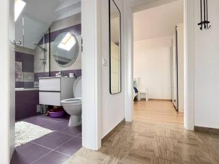 Apartment with terrace & Mountain View in Tractorul - Brasov - 0