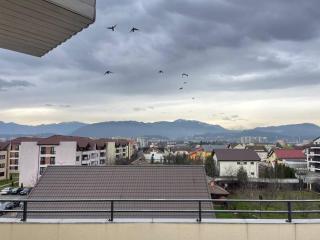 Apartment with terrace & Mountain View in Tractorul - Brasov - 5