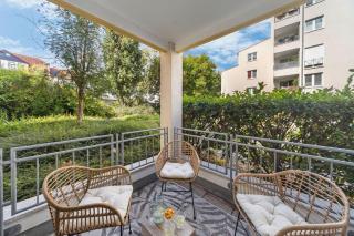 Barrierefrei - Privatparkplatz - zentral im Grünen - Magdeburg - 2