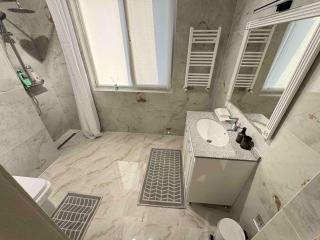 Lux Apartment in the Center - Chişinău - 6