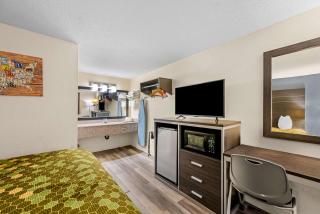 Econo Lodge - Kingsport - 3