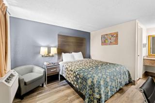 Econo Lodge - Kingsport - 1