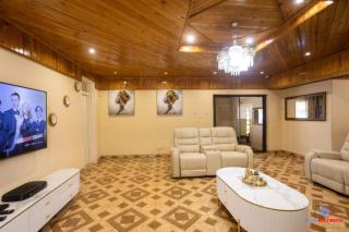 Mathanda Guest House - 1