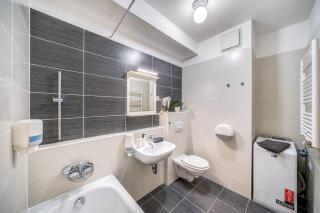 Atrium Dream Apartment - Budapest - 5