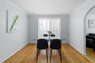 4 Bedroom Cozy House 20mins City 15mins Airport - Sydney - 6