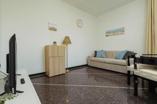 Lomellina Bay - 1