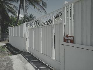 Rumah Putih Edi - Sengkol - 1