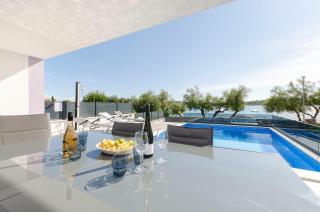 Apartment Adriatic with pool - Vodice - 1