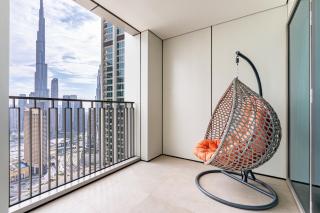 Beautiful Home on 45th Floor with Full Burj View - Dubai - 5