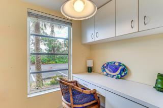 8 Mi to Beach with Pool Access Englewood Condo! - Englewood - 2