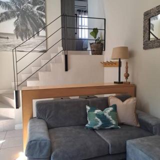 Open, Fresh & Private - Loft Styled Apartment - Durban - 3