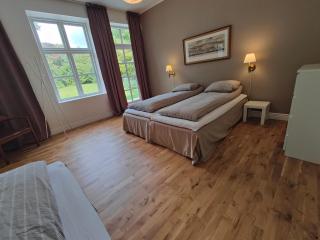 The Old Vicarage - 7