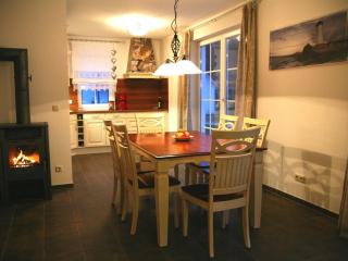 Holiday home Hannah Comfortable Vacation Home - 8