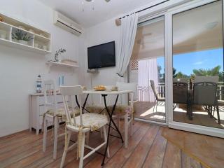 Apartments Mediterranean House - Two Bedroom Apartment with Terrace and Sea View - Klek - 6
