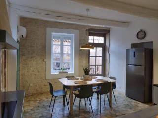 La Montée du Château - Grignan - 3