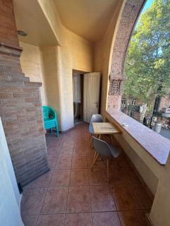 Amiryan 5, apart 6 - 8