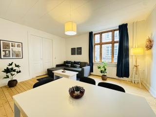 aday - Beautiful 3 bedrooms apartment on Jomfru AneGade - Aalborg - 6