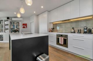 Stylish 2BR City Views w 2 Parks - Auckland - 6